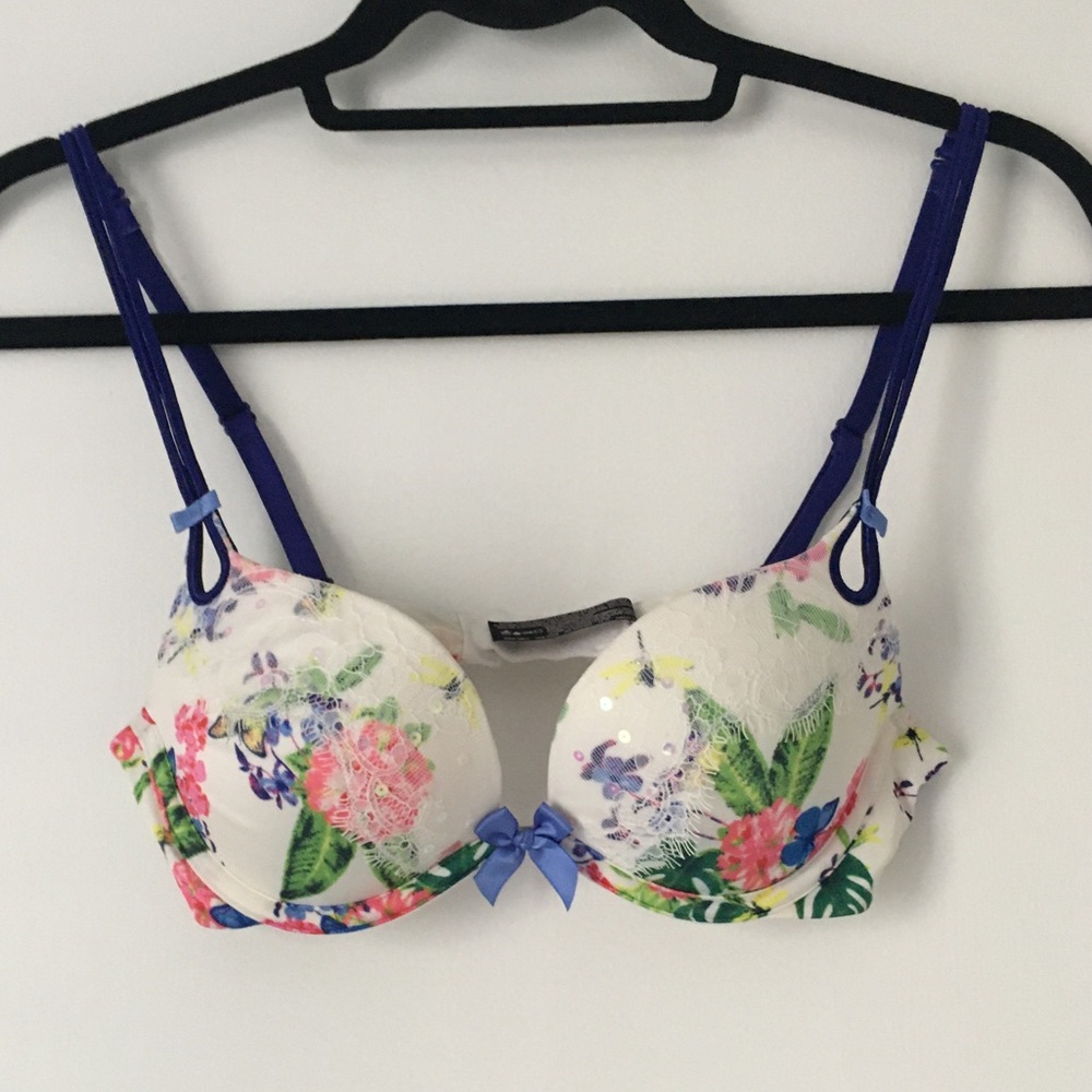VS Sexy little things Push up bra with detail